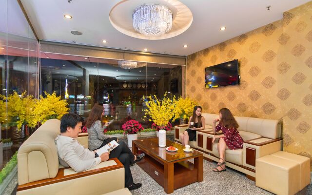 Happy Day Riverside Hotel & Spa Danang