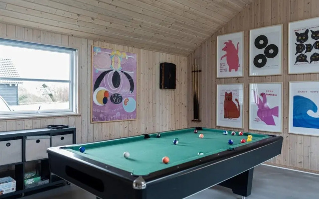 18 Person Holiday Home in Tisvildeleje