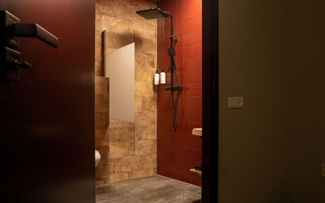 Boutique Hotel Four