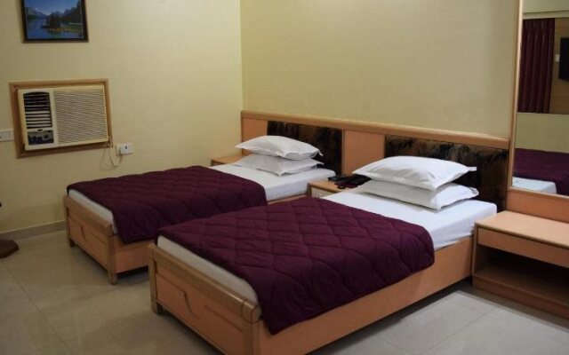Hotel Valiant