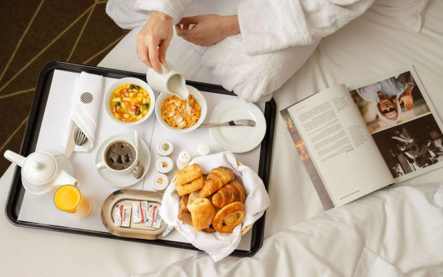 Pullman Zamzam Madina
