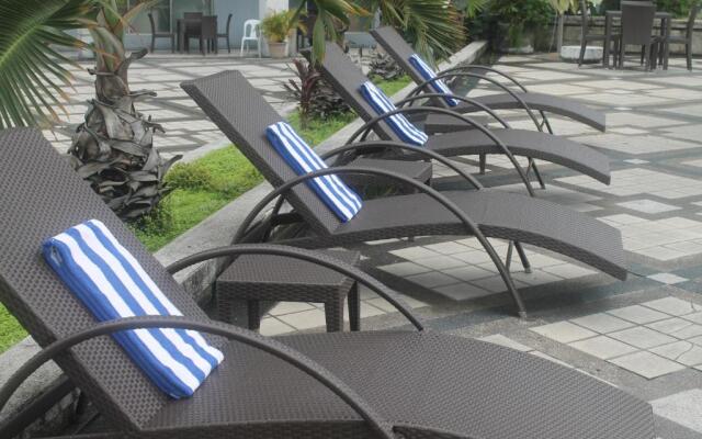 The Pearl Manila Hotel
