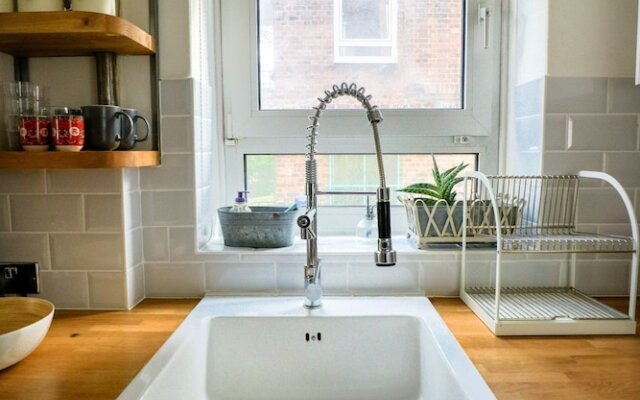 Stylish 1 Bedroom Apartment in Belsize Park