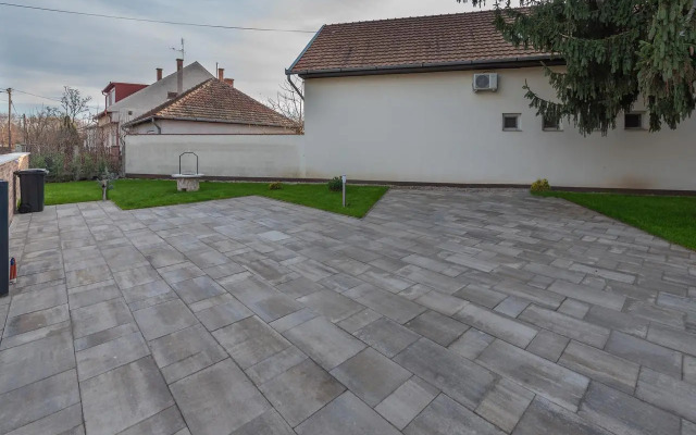 Hídfő Apartman-Nyugalom Szigetei