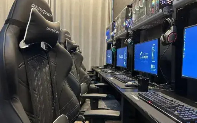 Super Hotel