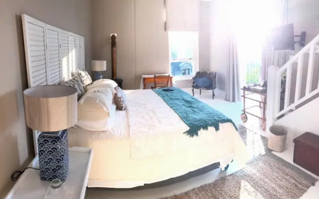Creek Lane Guest House