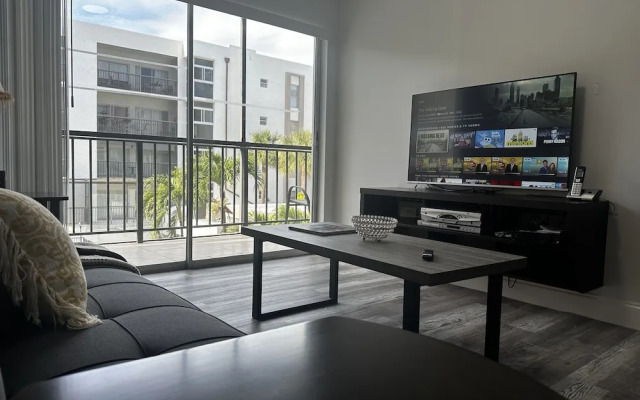 Le Cartier  Apartment