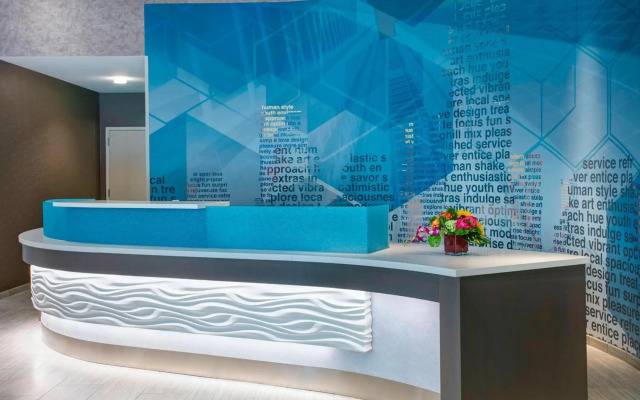 SpringHill Suites by Marriott Milwaukee Downtown