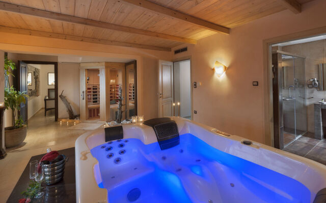 Iakovakis Suites & Spa