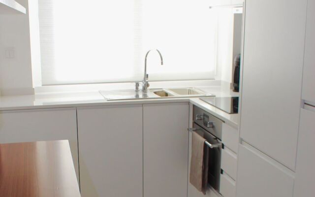 Apartment Balcony and River View in Alfama