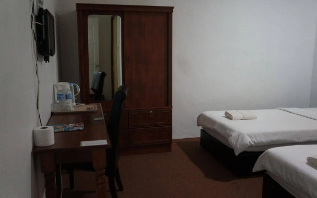 OYO 90037 The 7 Lodge Tambunan