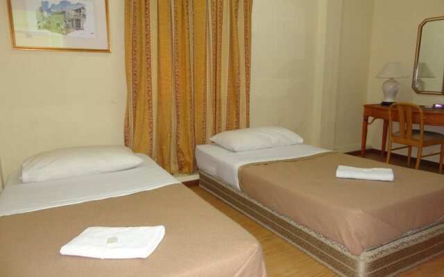 Pristine Hotel