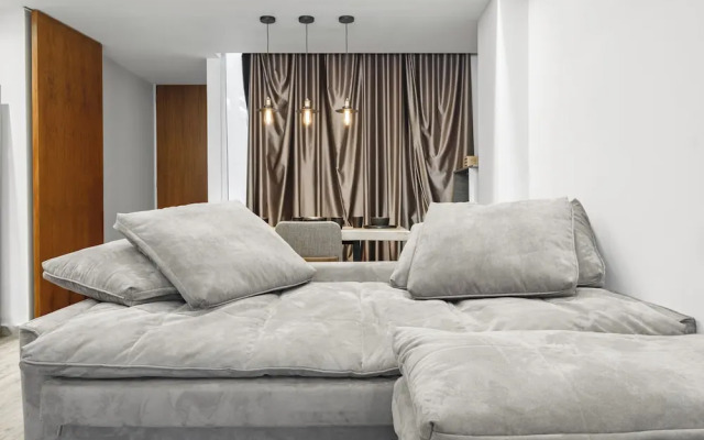 Urban Getaway Trendy Polanco Home Office