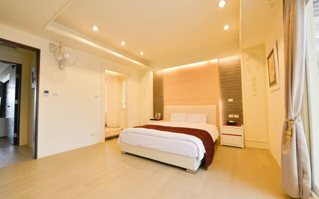 Season Villa