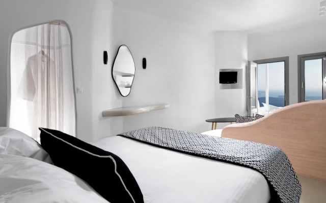 Tholos Resort Hotel
