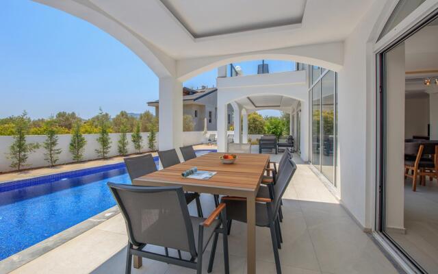 Orka World Villa 2 in Oludeniz