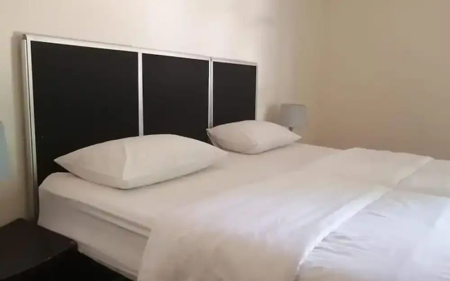 Rosebank Boarding Hostel