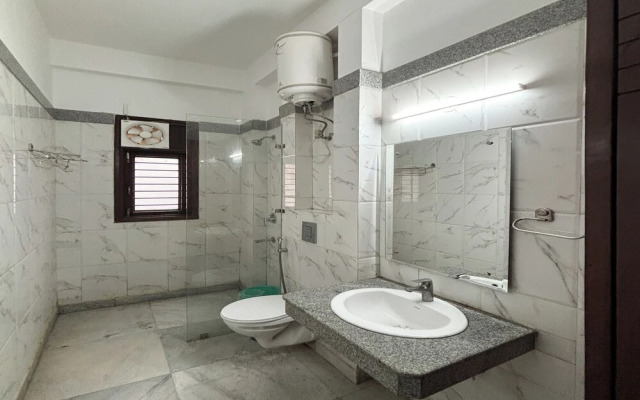 Housr 2 BHK Apartment Sector 39 Gurgaon