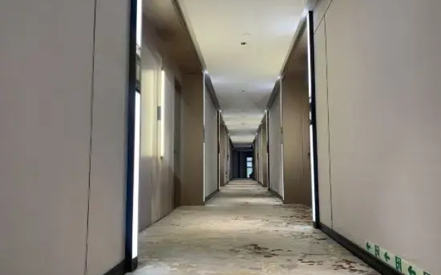 Crossover Esports Hotel (Wenzhou Wuma Street European City Branch)