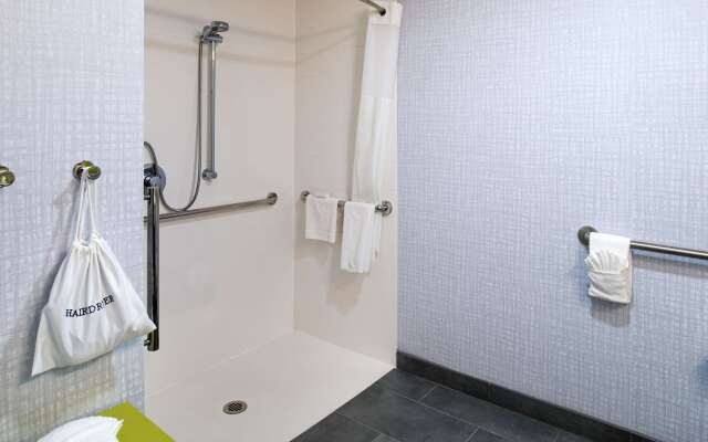 Hampton Inn San Francisco-Daly City