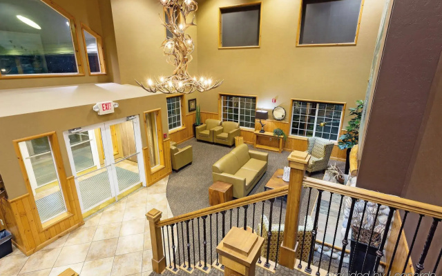 La Quinta Inn & Suites By Wyndham Eugene