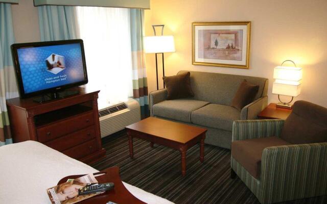 Hampton Inn & Suites by Hilton Toronto Airport