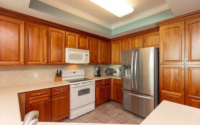 Phoenix Ix 502 2 Bedroom Condo