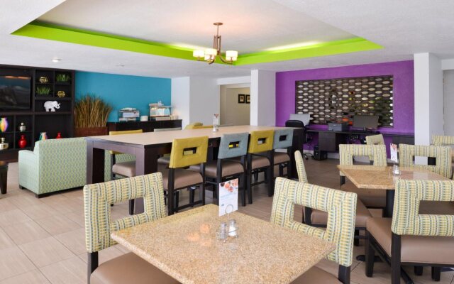 Holiday Inn Express & Suites Florida City by IHG