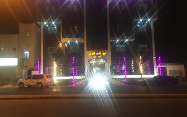 Nourth House Aparthotel