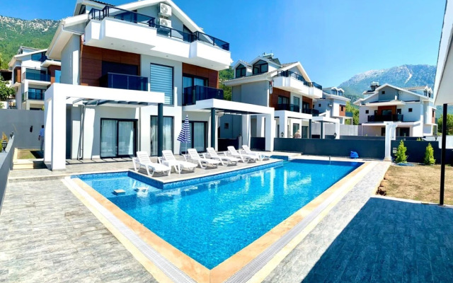 Zehra Villas