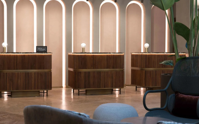 DoubleTree by Hilton Rome Monti