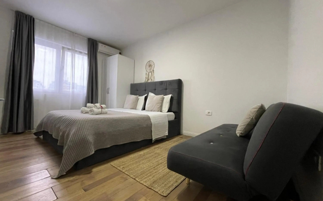 Central Studio Apartments