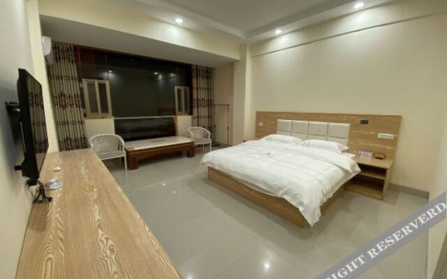 Zhaoping Shangyi Hotel