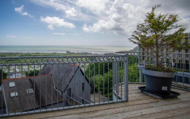 Nautilus - 2 Bedroom Apartment - Pendine