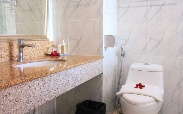 Dragon Beach Resort Jomtien Pattaya