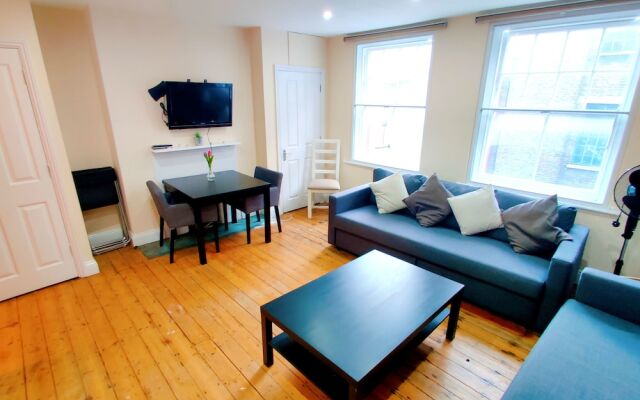 Brick Lane 1 Bedroom Apt Liverpool St