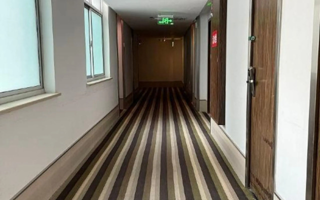 Hamoe Hotel (Shanghai Jinshan Zhujing Wan'an Street)