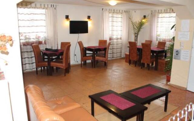 Pension Sinaia - Casa Ta