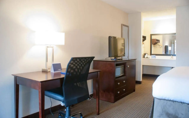 Ramada by Wyndham Salt Lake City North Temple