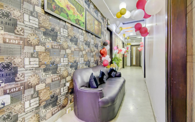OYO Flagship 80529 Sg Hotel