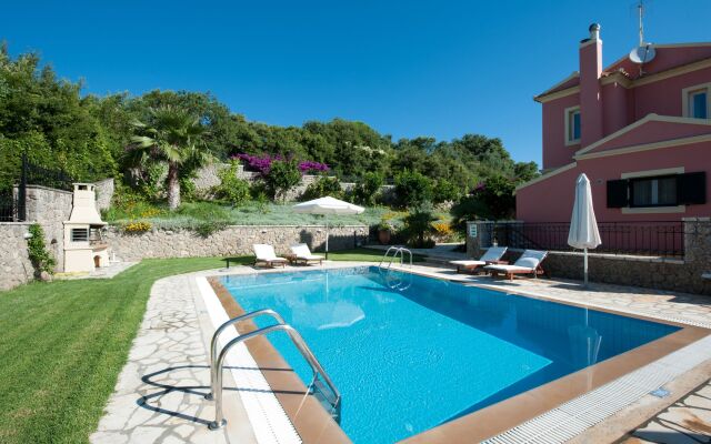 Luxury Villa Lemonia With Private Pool