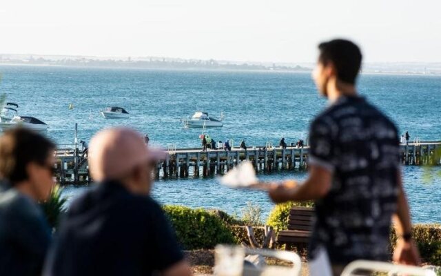 Portsea Hotel