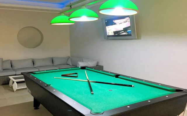 BEST WESTERN PLUS Business Faltom Hotel