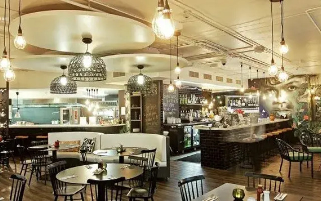 The Capitol Apartments