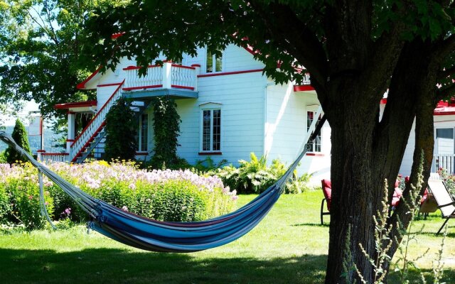 Maison Ancestrale Simard 1852