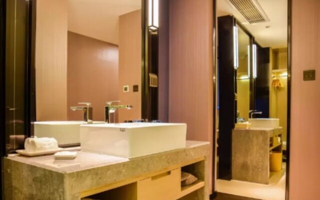 Echarm Hotel
