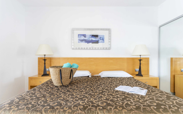 Hollywood Mirage - Excel Hotels & Resorts