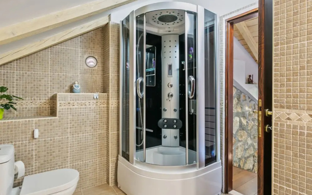 Holiday Home in Marina Near Beaches