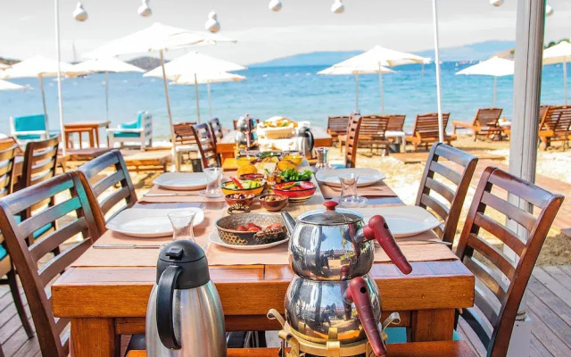 Blue Bay Beach Otel