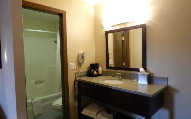 Super 8 White River Junction